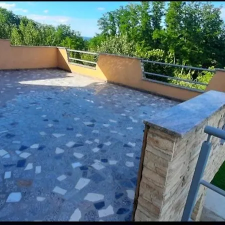 Vikendica Sana Holiday home *